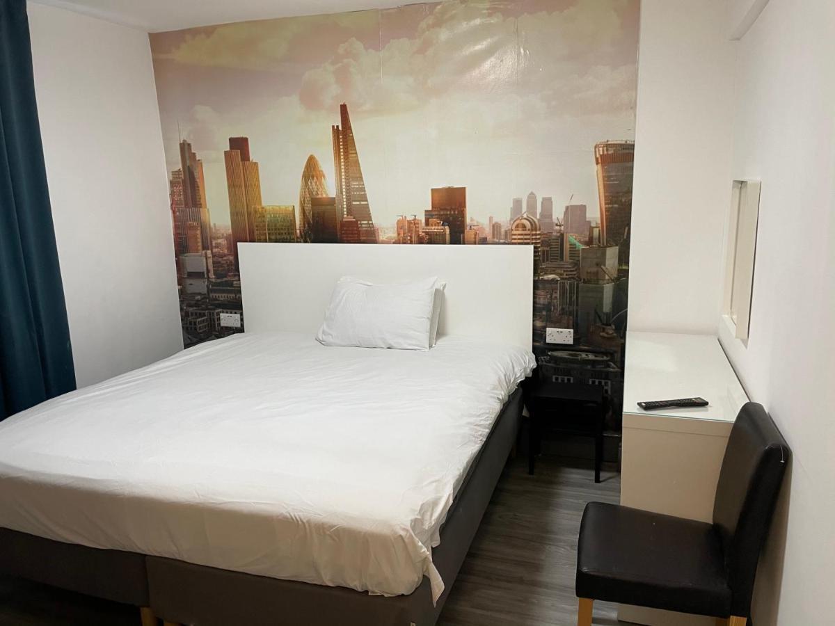 Park Bed & Breakfast 2*
