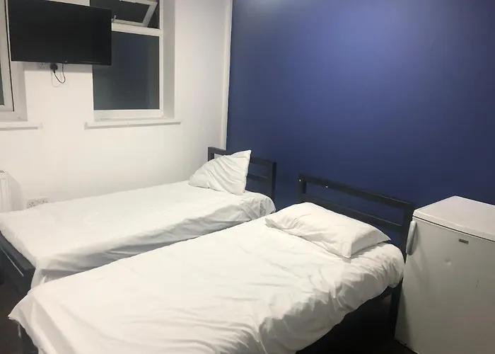 Barking Park Hotel